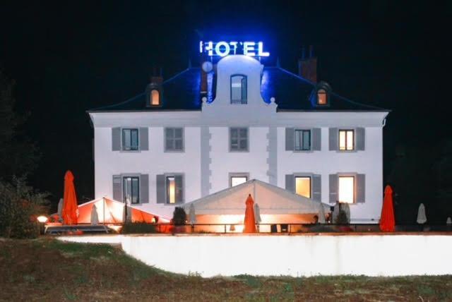 Hotel Restaurant Le Repere Vizille Zewnętrze zdjęcie